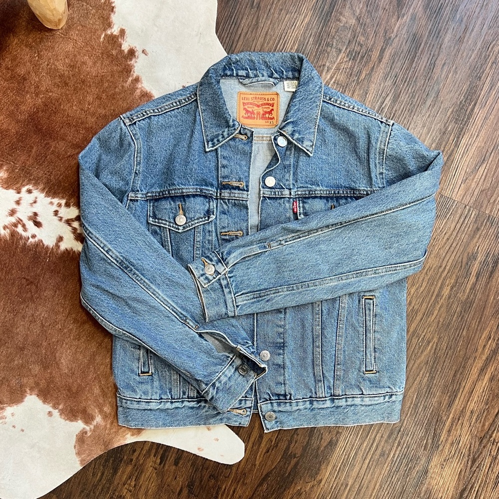 Levis Denim Trucker Jacket